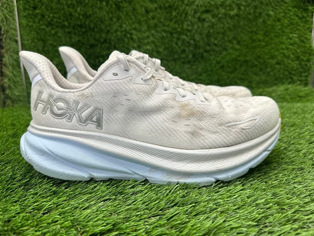 Hoka One One Clifton 9 1127896-NCIW Athletic Sneaker Women's 9B Gray Knit Sports